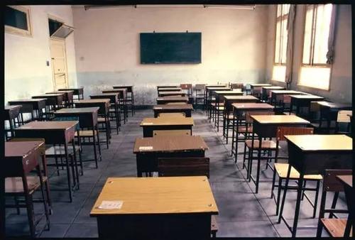 一代人的青春记忆,一个时代的寂寞背影.