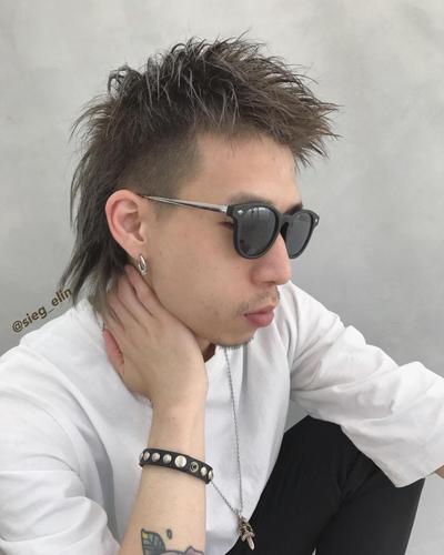 男士狼尾发型怎么留好看 复古味mullet头风潮席卷娱乐