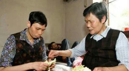 奶奶|个孩子|近亲结婚_新浪网