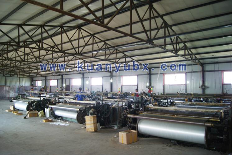 生产环境_车间设备_河北任丘宽裕玻璃纤维布厂