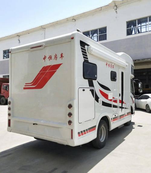 中恒平头轻卡h500房车跃进h500底盘国六大马力还是自动挡