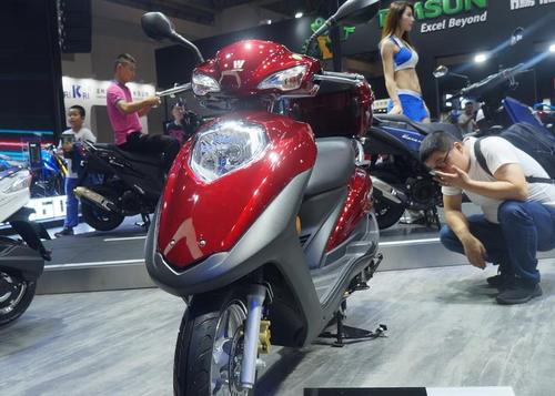 两轮铃木踏板摩托车多少钱一辆 新款电动车两轮