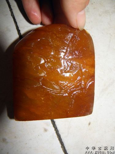 田黄罗(卜纹,红血丝明显)