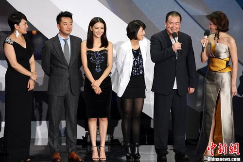 我们结婚吧》主演王彤; 第九届中国金鹰电视艺术节"展翅"启幕; 主演