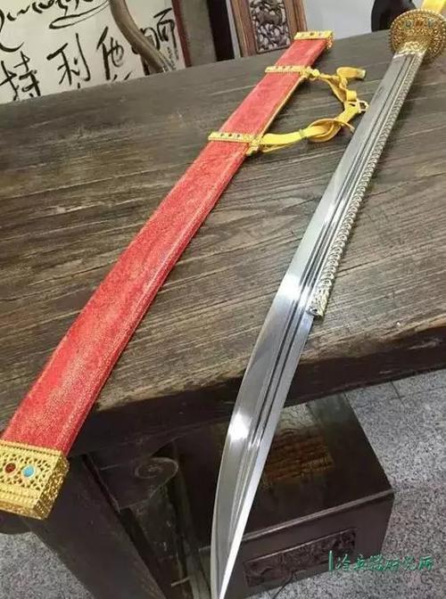 如何分辨明清时代的雁翎刀和柳叶刀型军刀?