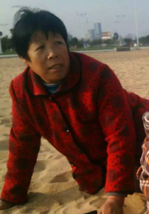 宁津五旬妇女大年初五出走 全家十几口人出动寻人