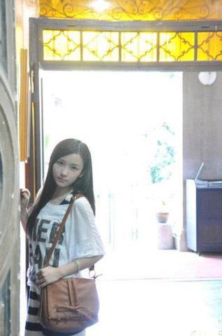 厦门外国语学校校花潘珂