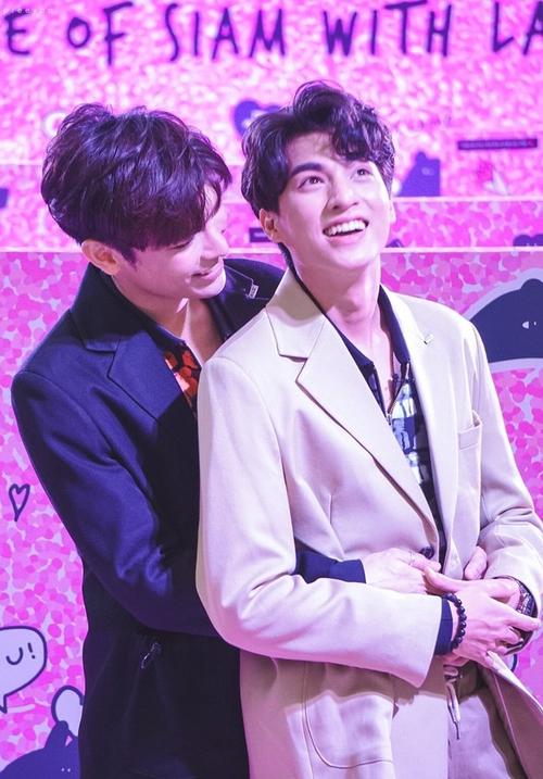 缪爹和糕糕磕死啦