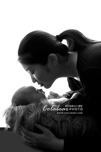 新生儿摄影##黑白##亲子照#母子
