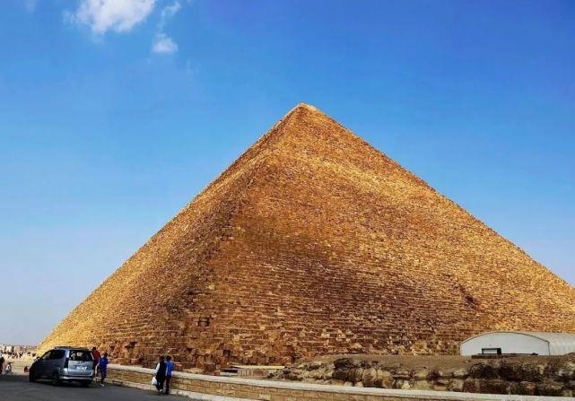 巨大的胡夫金字塔