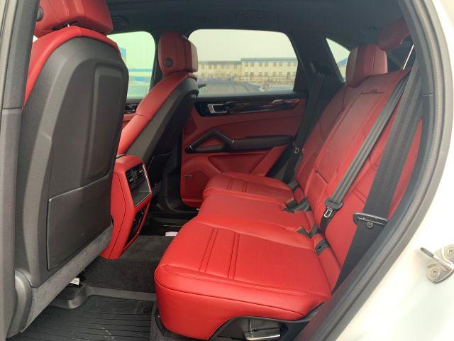 2021款保时捷卡宴s性能国六现车不加价