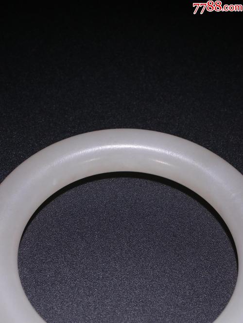 和田玉圆条子手镯