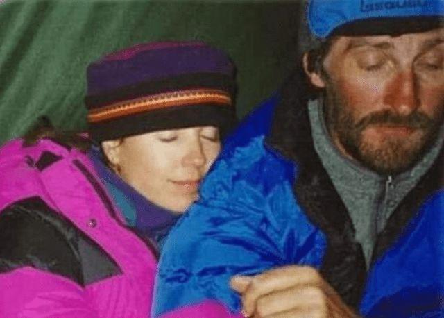 除了"绿靴子"之外,珠峰还有其他比较有名的遇难者,"睡美人"和"休息者"