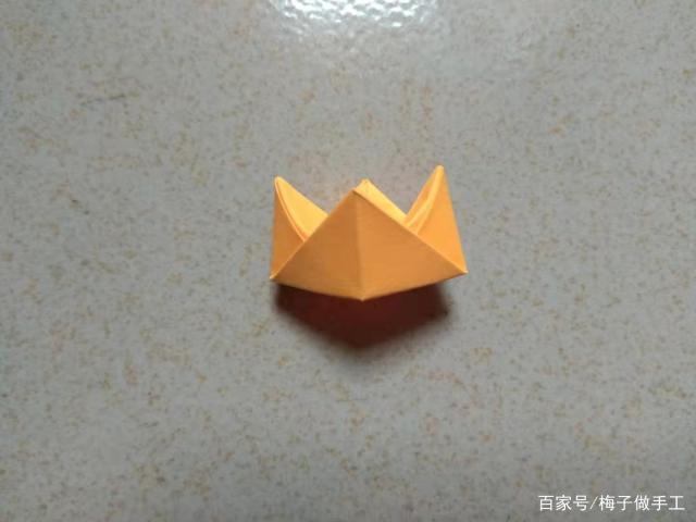 儿童手工折纸:漂亮的皇冠怎么折?折法很简单,一张纸