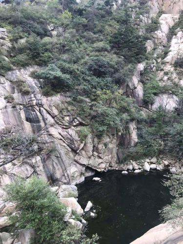 导游实拍莱芜九龙大峡谷