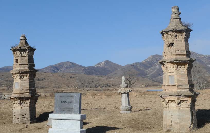 旅游:全国重点文物保护单位,元代建筑——帖木儿塔三塔