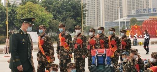 图讯丨我市2021年度春季入伍新兵奔赴军营