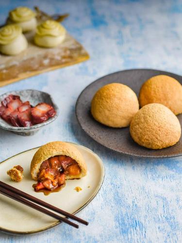 酥皮叉烧包真的是他们家的招牌了.