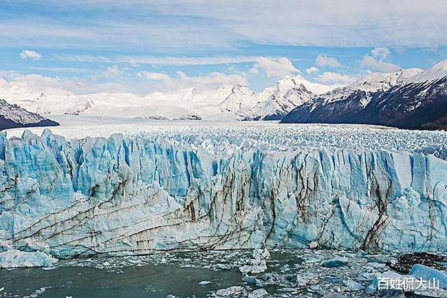 第二大连续冰原,位于南美大陆南端,巴塔哥尼亚高原西侧的安第斯山脉中