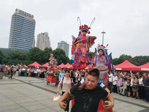 非 13日上午9:00,在义乌市文化广场下沉广场进行精彩的非遗项目展演