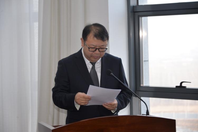 薛松作拟任职发言