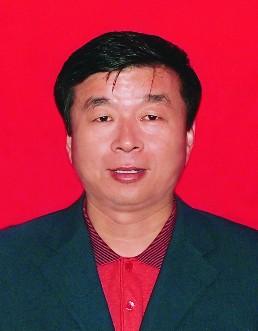 现任阜阳市公路管理局党委委员,挂职副局长,颍州分局局长.