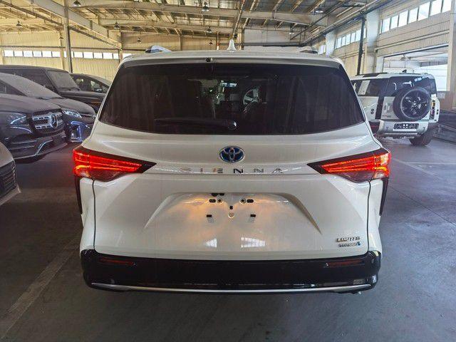 21款丰田塞纳25l油电混合豪华商务车