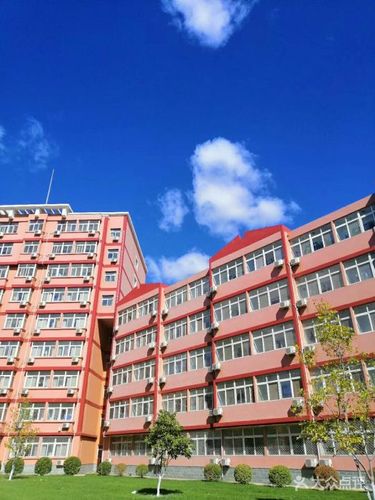 牛栏山一中实验学校图片 - 第1张