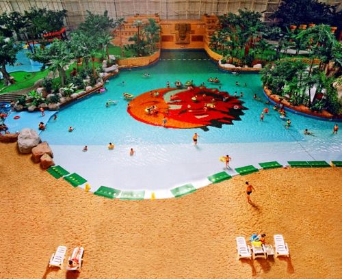 富华游乐园水上皇宫6月18日全新营业