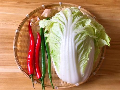 秋冬季,大白菜几块钱一颗,换着花样做,大鱼大肉都不如它