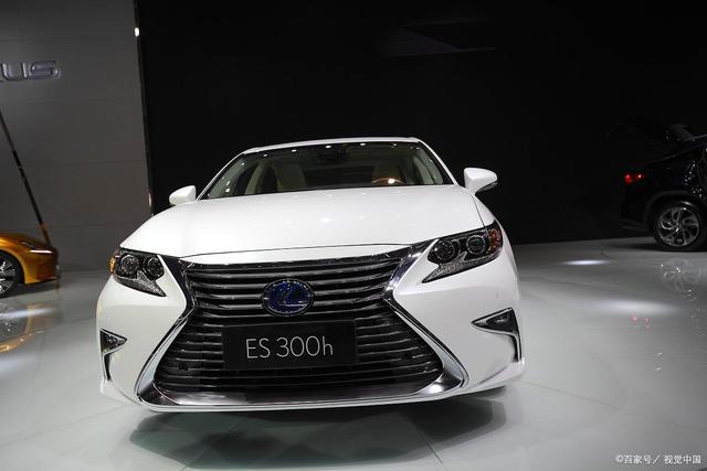 奔驰e级和雷克萨斯es怎么选?老司机:选它操控好,小问题少!