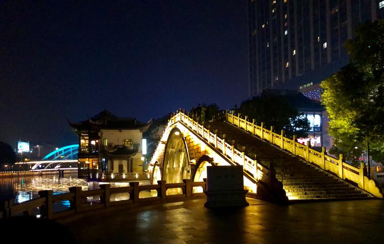 古运河古桥夜景