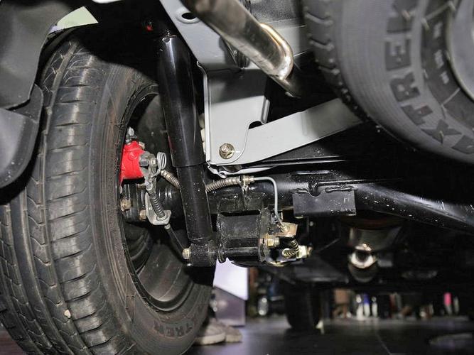 力帆迈威高底盘面包车的春天