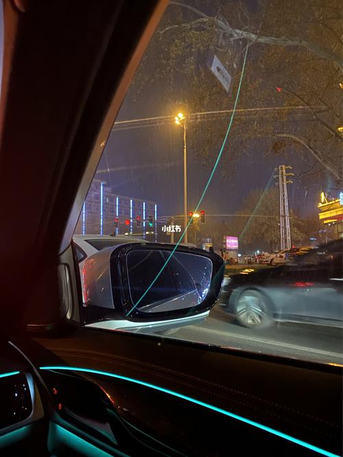 夜晚_晚安明天见_汽车_汽车介绍