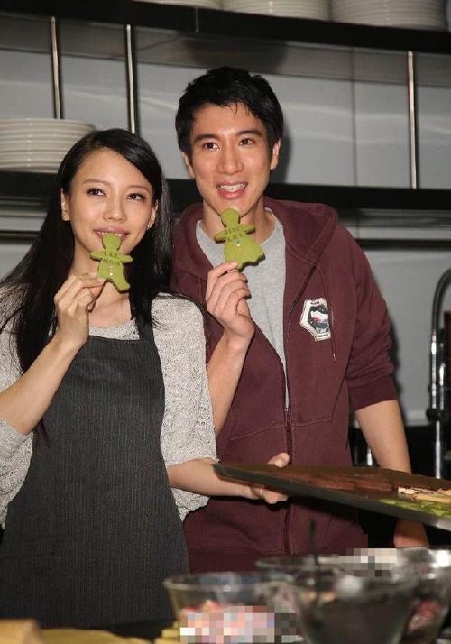王力宏发文宣布和妻子李靓蕾离婚##王力宏发长文回应##王力宏父亲手写