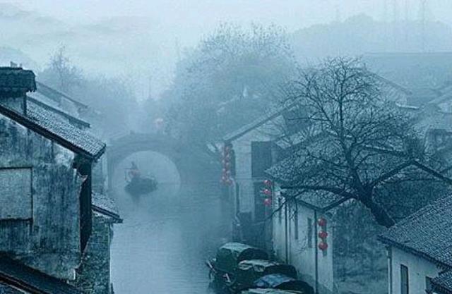 原创绝句:水墨江南烟雨梦