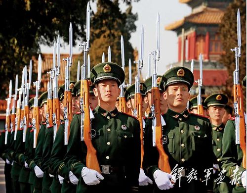 2018年1月1日,中国人民解放军仪仗队官兵进行端枪训练.