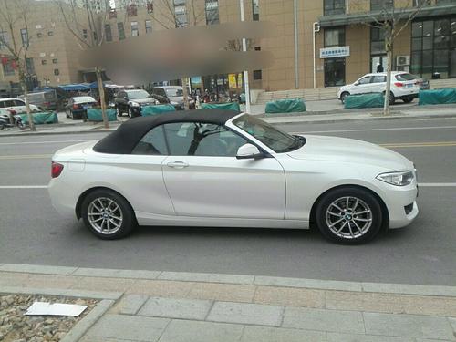 宝马2系敞篷车 218i [进口] 2015款 1.5t 自动