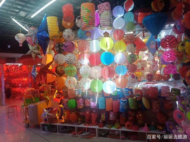 义乌小商品批发真好多东西卖啊!