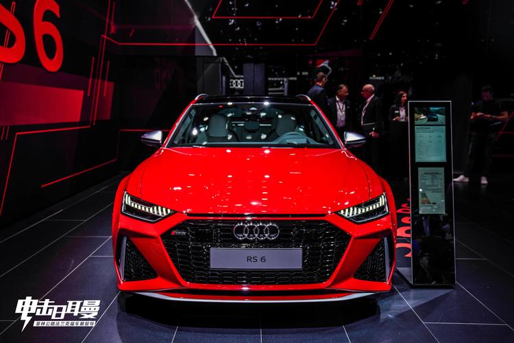 菲林公路2019法兰克福车展 实拍奥迪 rs6