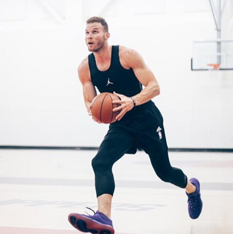 格里芬晒训练组图