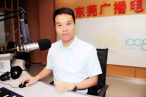 毕业于中南财经政法大学,东莞广播电视台《与法同行》栏目制片人,主持