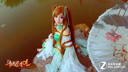 清纯小稚嫩斗破苍穹ol美女coser小蚊子