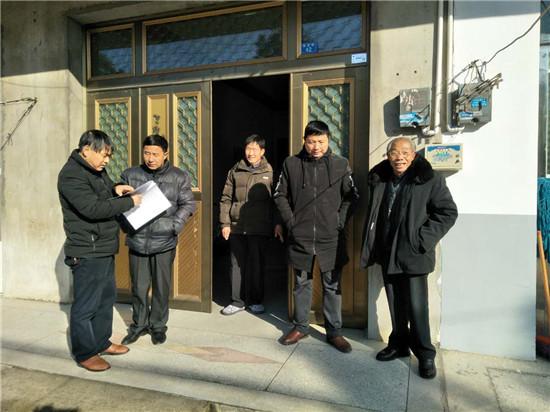 盱眙县马坝镇敬老院做好春季五保户走访工作