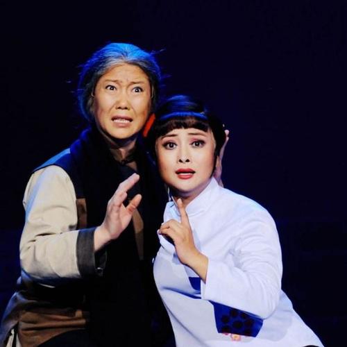 豫剧-紧紧将儿怀中抱(伴奏)