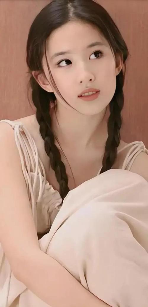 迷人可爱的刘亦菲