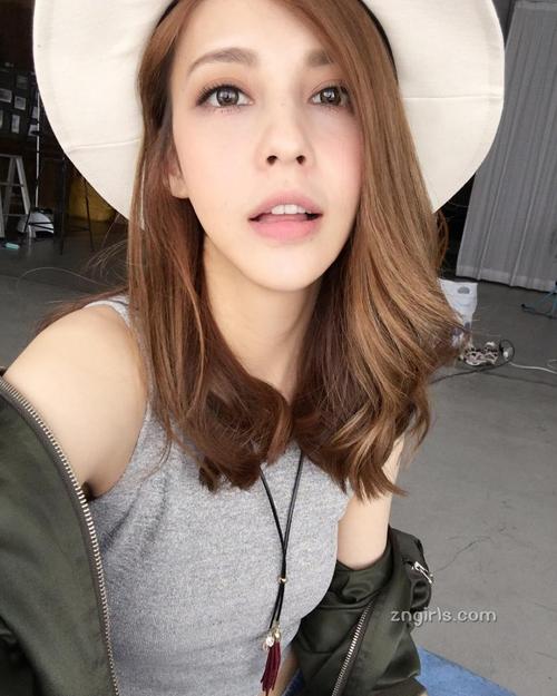 台湾美女小白janet比基尼私房照(5)