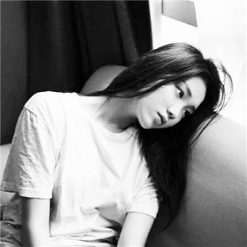 女生伤感霸气黑白头像2020最新 我和你爱了累了散了拜拜了