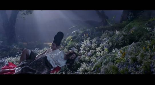 《源氏物语》中光源氏和藤壶几时开始有了私情?