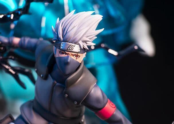 卡卡西限量手办卖2千,看神威雷切颜色,出价20元都亏了